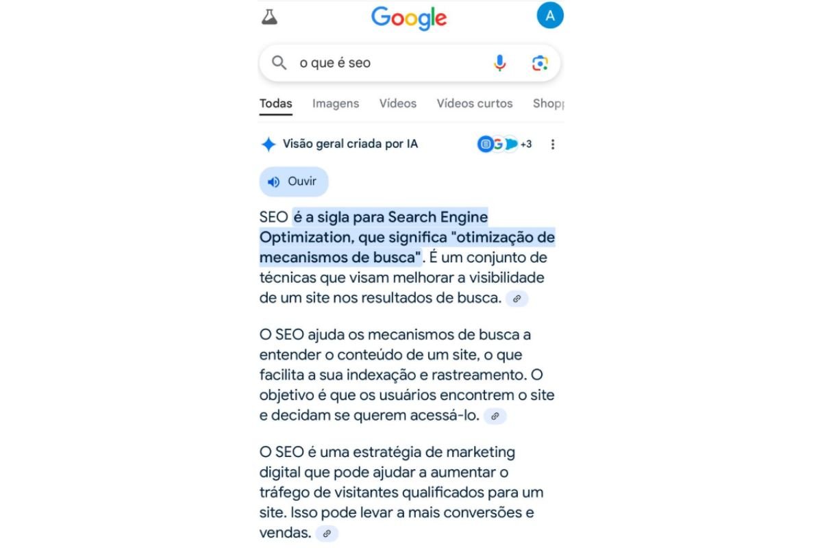 Print do resultado da pesquisa pela visão geral de IA do Google para a pergunta o que é SEO. 